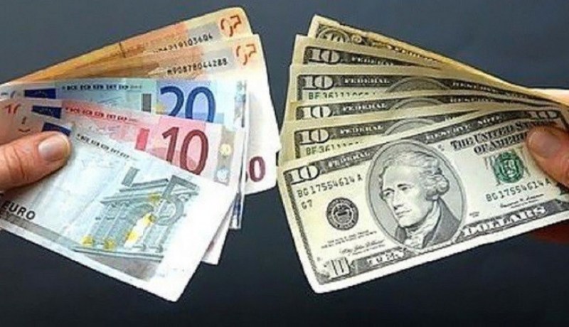 الروبل الروسي يصعد مقابل الدولار واليورو