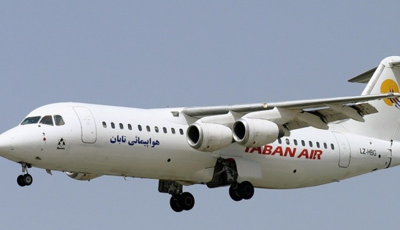 سقوط محرك طائرة ركاب إيرانية أثناء الاقلاع