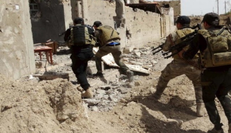 مقتل 35 جنديا للنظام السوري وتدمير 8 عربات في حلب شمال سوريا