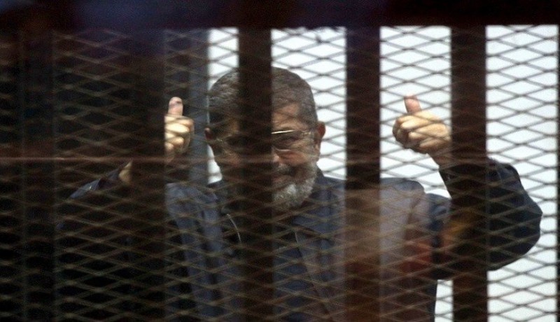 سوء الأحوال الجوية يؤجل محاكمة محمد مرسي