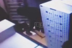 بالفيديو سرقوا مليار روبل من البنك