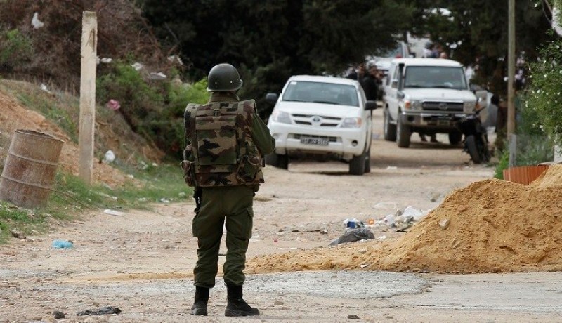 اعتقال 17 شخصا في تونس كانوا ينوون الانضمام لجماعات مسلحة في ليبيا