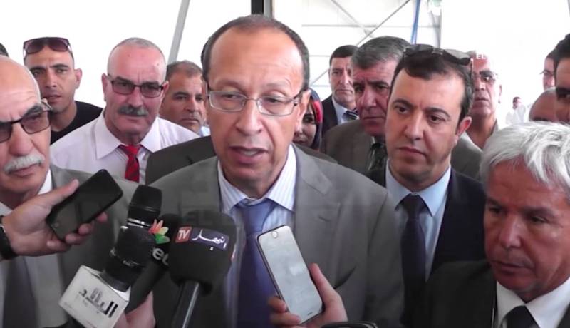 أشخاص لا علاقة لهم بالفلاحة استفادوا من دعم مشاريع بالجنوب ..  تابع رد الوزير