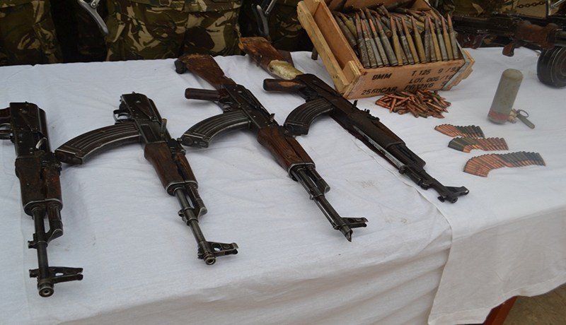 حجز 12 سلاحا حربيا تركيا مصنوع سنة 2015 بولاية المسلية