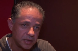 بالفيديو ممرض فرنسي يسعف أحد الضحايا قبل أن يكتشف أنه الانتحاري