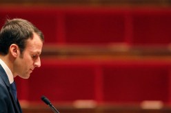 وزير الاقتصاد الفرنسي يستنكر الإقصاء الاجتماعي للشباب المسلم في بلاده