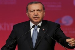 أردوغان يزعم امتلاك أدلة على تورط روسي من أصل سوري في شراء النفط من داعش