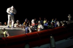 إنقاذ أكثر من 1550 مهاجرا غير شرعي منذ أمس في قناة صقلية