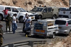 مقتل مستوطن إسرائيلي وزوجته في عملية إطلاق نار بالضفة الغربية