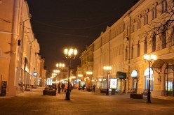 بالفيديو إصابة 3 أشخاص بانفجار عبوة ناسفة يدوية  في موقف حافلات وسط موسكو