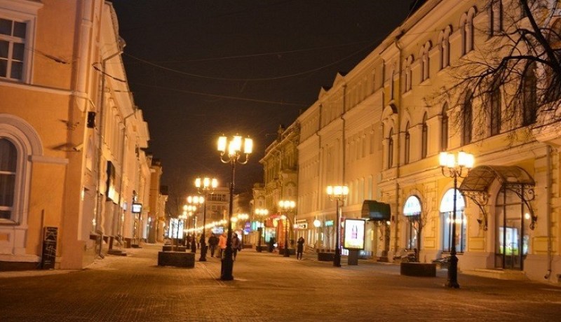 بالفيديو إصابة 3 أشخاص بانفجار عبوة ناسفة يدوية  في موقف حافلات وسط موسكو