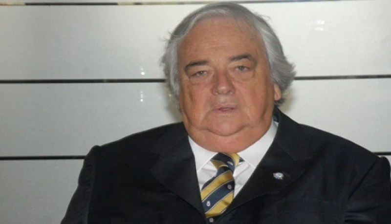 أمين عام اتحاد أمريكا الجنوبية يسلم نفسه