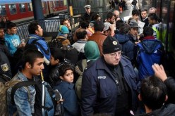 الدنمارك تعدل مشروع قانون يتيح مصادرة مقتنيات المهاجرين الثمينة