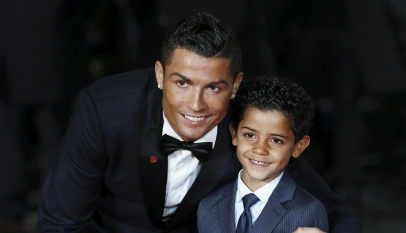 رونالدو وريال مدريد يحققان أمنية طفل عربي آخر