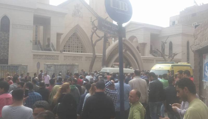 30 قتلى و40 جريحا جراء انفجار قنبلة داخل كنيسة في مصر
