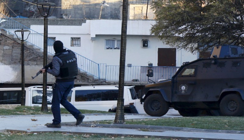 مقتل 3 عناصر شرطة في هجوم لحزب العمال الكردستاني