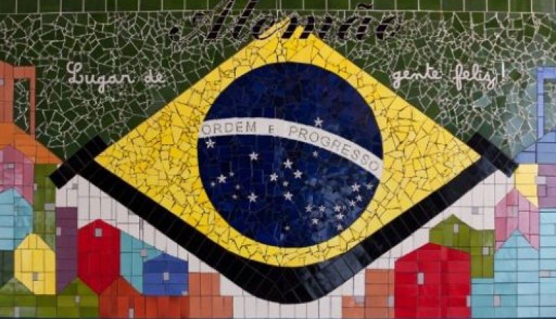 البرازيل تتخلف عام عن الجدول الزمني لمونديال 2014