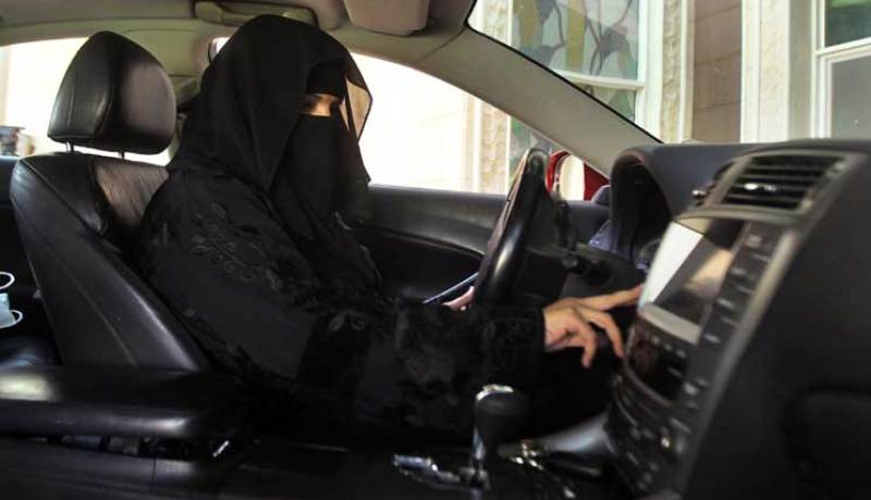 هيئة كبار علماء السعودية ترحب بقرار السماح للمرأة بقيادة السيارة