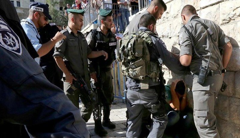 شرطة الاحتلال الإسرائيلي تقتل فلسطينيا بتهمة قتل روسي وإصابة آخرين طعنا بخنجر في يافا