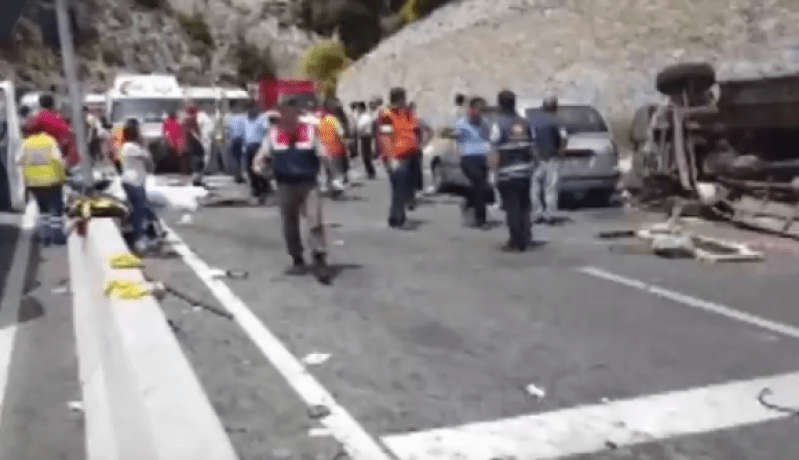 20 قتيلا في حادث مرور مروّع في تركيا