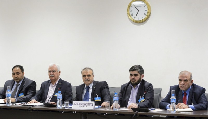 المعارضة السورية ترفض مقترح دي ميستورا ببقاء الأسد