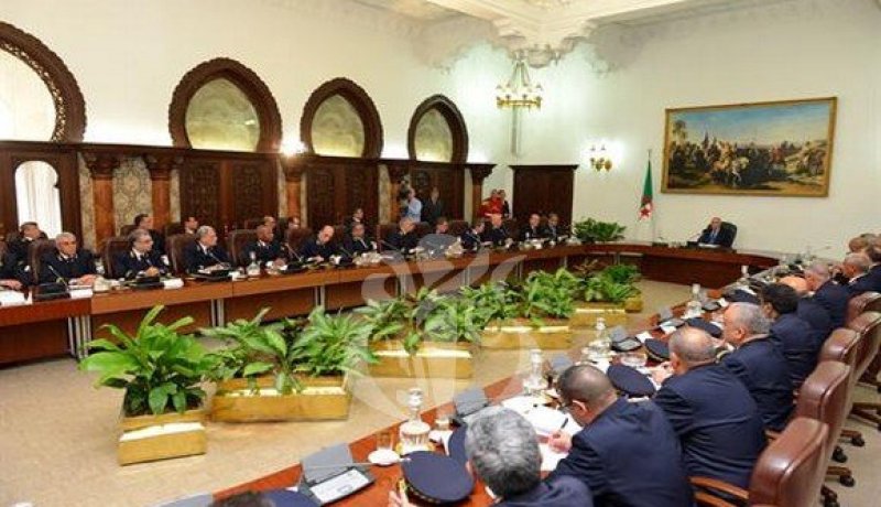 رئيس الجمهورية يُشدد على حل مشاكل التنمية في مناطق الظل