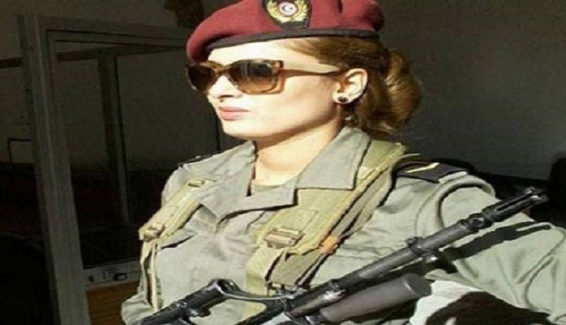 وزارة الدفاع التونسية تناقش مسألة تجنيد النساء
