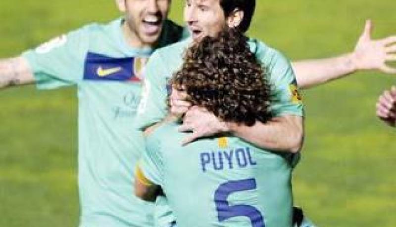 برشلونة يخدع ليفانتي بثنائية ويبقي الصراع مفتوحاً