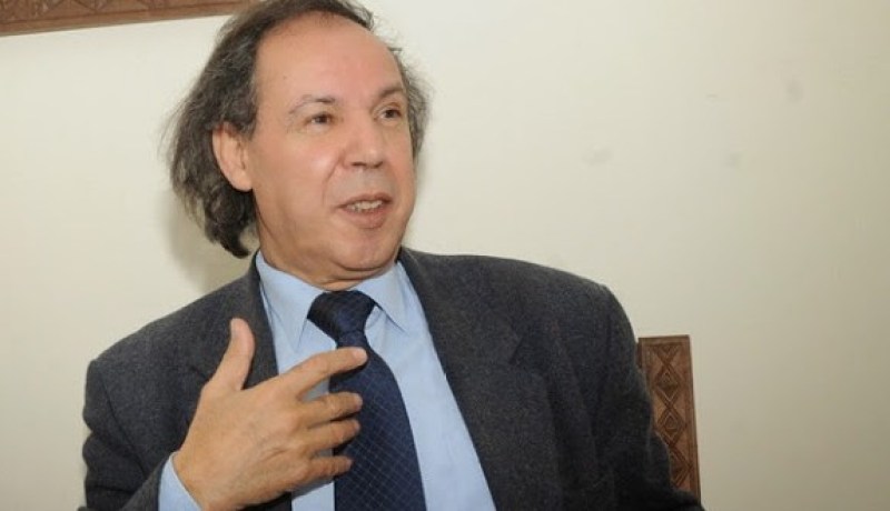 مقران أيت العربي  أطراف سلمتني رسالة موجهة للرئيس بغرض توقيعها قبل 1 نوفمبر ورفضت