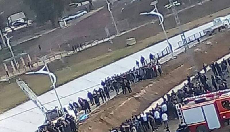 بالصور.. وفاة عامل وجرح آخر أثناء أشغال الربط بالإنارة العمومية في قسنطينة