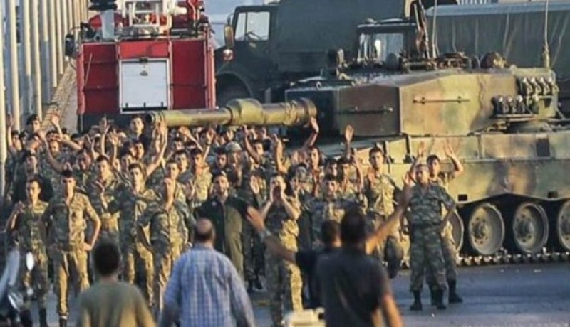 إطلاق سراح 1200 جندي شاركوا في محاولة الانقلاب بتركيا