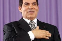 إعلامي تونسي يقول أن  بن علي طلب وساطة الجزائر للعودة إلى تونس