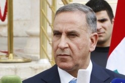 القضاء العراقي يصدر أمرا باعتقال وزير الدفاع خالد العبيدي