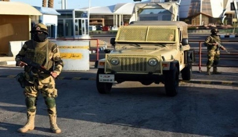 مقتل ضابطين مصريين في هجوم بالرصاص بسيناء