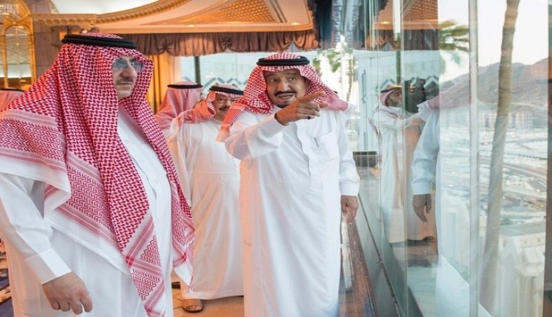 الملك سلمان يؤكد رفض السعودية تحويل الحج لتحقيق أهداف سياسية