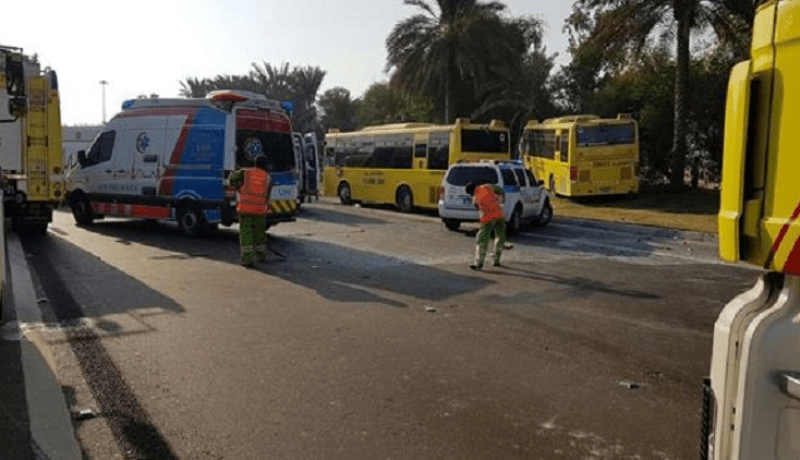 47 جريحا في حادث تصادم 3 حافلات بالإمارات