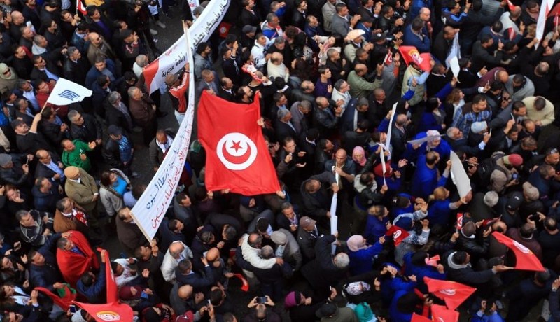 إضرابات تونس تنتصر وإتفاق لزيادة الأجور