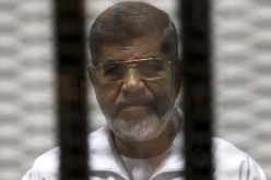 نجل مرسي: “هكذا سلموني جثمان والدي”