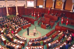 تونس: رئيس البرلمان يدعو لعقد جلسة طارئة على إثر الأوضاع بالبلاد