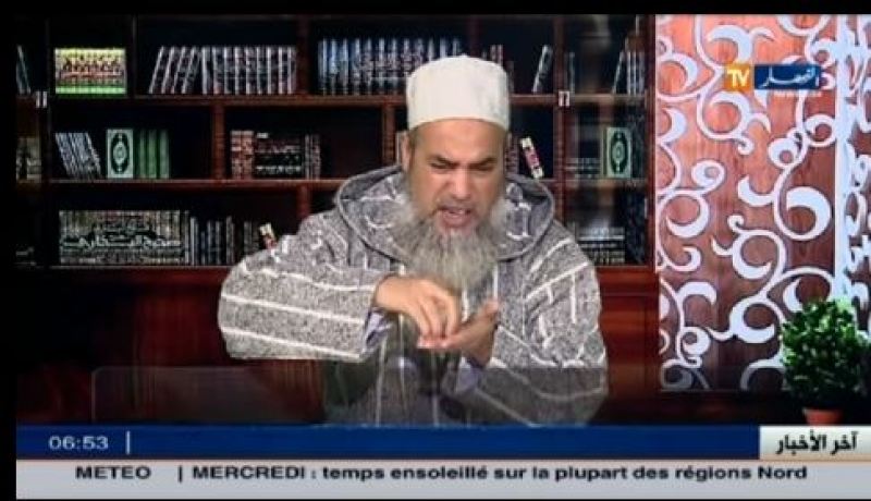 بالفيديو هذا ما قاله الشيخ شمس الدين للمرأة التي أكلت أذن إبنها الميت