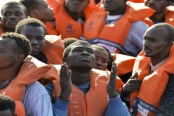 هلاك 7 مهاجرين بعد تحطم مركبهم  قرب سواحل ليبيا