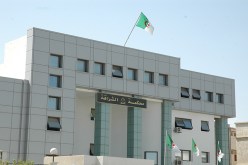 5 ملايين سنتيم غرامة مالية ضد إطار سام  بمجلس الأمة بتهمة انتحال صفة عقيد