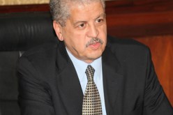 عبد المالك سلال يعاين أشغال انجاز القطب الجامعي الجديد بمعسكر