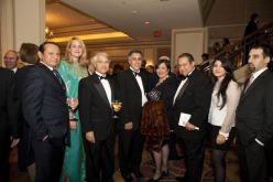 شكيب خليل ضيف شرف في السفارة الجزائرية بواشنطن