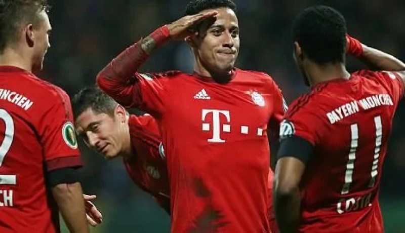 بايرن ميونيخ يتوج بطلا للدوري الالماني