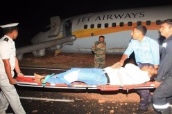 15 مصابا بعد انزلاق طائرة على مدرج بغرب الهند