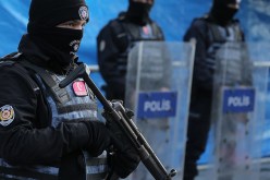 إصابة شخصين في هجوم مسلح على مسجد بإسطنبول في تركيا