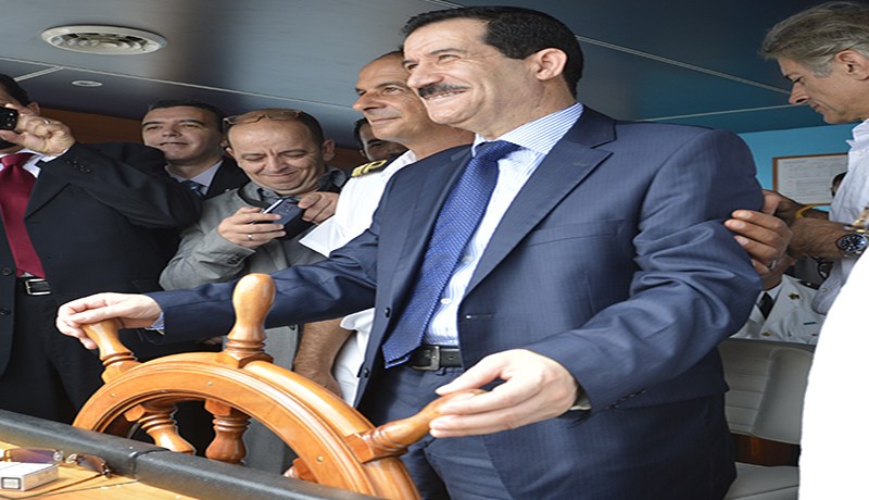 باخرة غول تتوقّف بعد مغادرته الوزارة