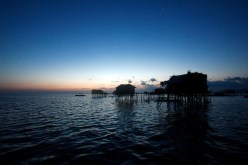 زلزال بقوة 7.3 درجات  يضرب منطقة بين إندونيسيا والفلبين