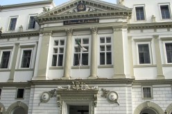 الاطاحة ببارون مخدرات مطلوب منذ 11سنة بعد محاولته ايداع شكوى ضد جاره